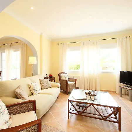 Azul By Interhome * Calp